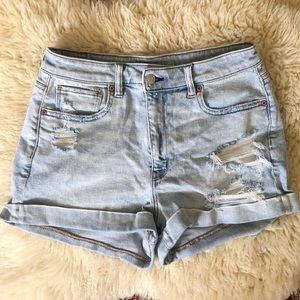 SOLD - American Eagle Stretch Mom Short
